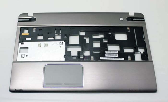 Корпус для ноутбука Toshiba Satellite P850 P855 K000140870 верхняя часть Купить часть корпуса с точпадом для ноутбука Toshiba P850 P855 в интернете по самой выгодной цене