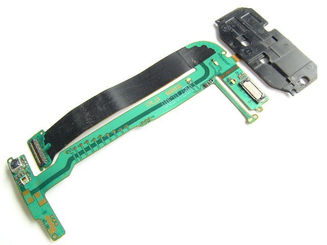 Оригинальный шлейф клавиатуры для телефона Nokia N95 + камера Оригинальный шлейф клавиатуры для телефона Nokia N95 + камера.