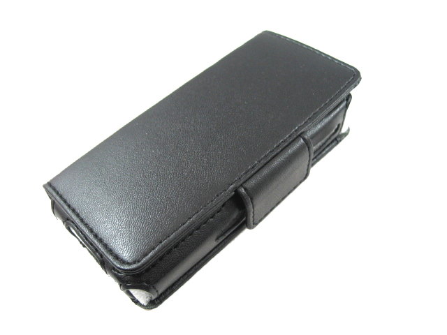 Оригинальный кожаный чехол для телефона Sony Ericsson C702 Side Open Оригинальный кожаный чехол для телефона Sony Ericsson C702 Side Open.