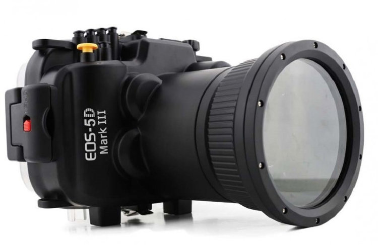 Аквабокс для камеры Canon 5D Mark III 24-105  Купить оригинальный чехол подводной съемки для фотоаппарата Canon 5D Mark 3 в интернете по самой выгодной цене