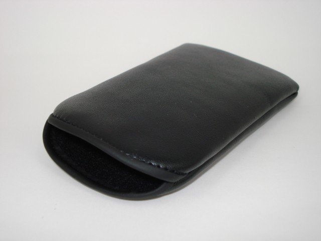 Оригинальный кожаный чехол для телефона LG KS20 Pouch Оригинальный кожаный чехол для телефона LG KS20 Pouch.