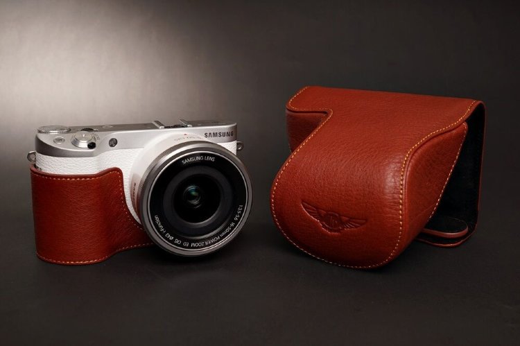 Кожаный чехол для камеры Samsung NX500 Купить защитный чехол для фотоаппарата Samsung nx500 в интернете по выгодной цене