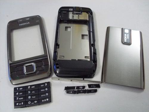 Корпус для телефона Nokia E66 (металл) Корпус для телефона Nokia E66 (металл).